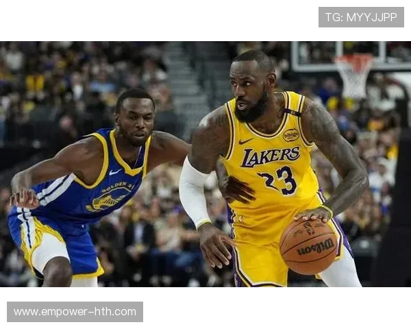 詹姆斯追平乔丹纪录湖人力克勇士迎来三连胜